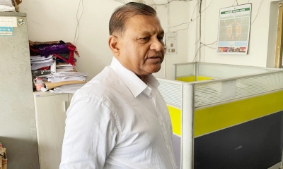শিক্ষা প্রশাসনের বিভিন্ন দপ্তর পরিদর্শনে শিক্ষা সচিব