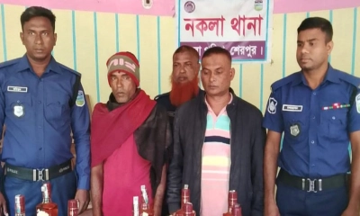 আটককৃতরা। ছবি- রপালী বাংলাদেশ