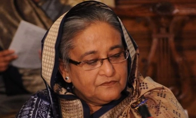 শেখ হাসিনাকে আদালতে হাজিরে পত্রিকায় বিজ্ঞপ্তির নির্দেশ