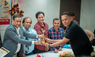 সেরা খলনায়কের পুরস্কার পেলেন শিমুল খান