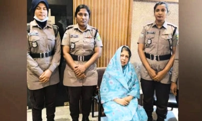 জাতীয় সংসদের সাবেক স্পিকার শিরীন শারমিন চৌধুরী আটক