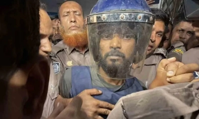 আদালতকে সোহেল রানা। ছবি : সংগৃহীত