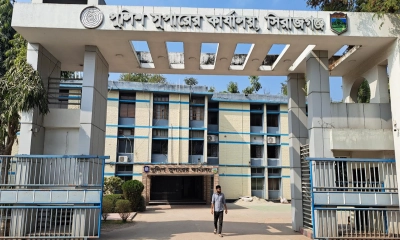 মহাসড়কে ‘ফিল্মি স্টাইলে’ গরু ডাকাতি, মাংস যেত রাজধানীর সুপারশপে