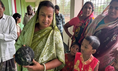 তাড়াশে পুরাতন পুকুর খননের সময় মূর্তি উদ্ধার
