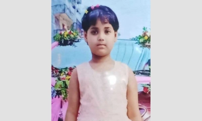 রায়গঞ্জে পরিত্যক্ত টয়লেট থেকে মাদ্রাসা ছাত্রীর মরদেহ উদ্ধার