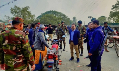 নির্বাচনকে কেন্দ্র করে শৈলকুপায় সড়কে শৃঙ্খলা রক্ষায় কঠোর প্রশাসন