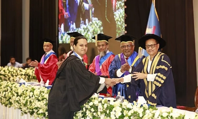 ‘তথ্যপ্রযুক্তি ও কারিগরি শিক্ষা ছাড়া উন্নত বিশ্বের সঙ্গে টিকে থাকা যাবে না’