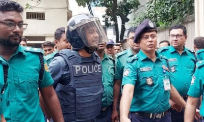 ব্যারিস্টার সুমনের জামিন বহাল, রুল নিষ্পত্তির নির্দেশ