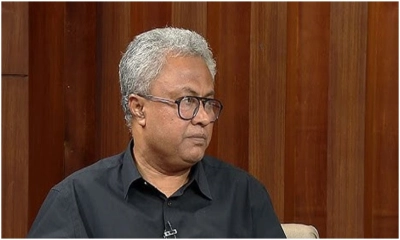 স্ত্রীসহ সাংবাদিক সুভাষ সিংহের দেশত্যাগে নিষেধাজ্ঞা