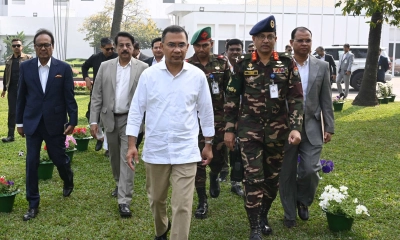 প্রথমবার প্রধানমন্ত্রীর কার্যালয়ে তারেক রহমান