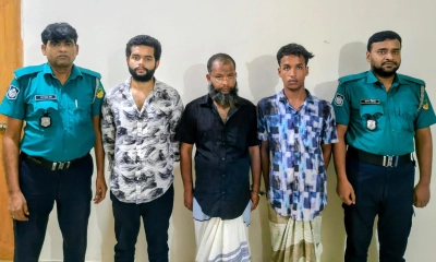 টঙ্গীতে সংখ্যালঘু পরিবারের বাড়িতে হামলা, তাঁতীদল নেতাসহ গ্রেপ্তার ৩