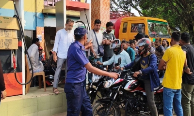 ঠাকুরগাঁওয়ে ফুয়েল কার্ড ছাড়া মিলবে না জ্বালানি তেল