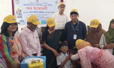 ঠাকুরগাঁওয়ে ‍শিশুদের টাইফয়েড টিকা প্রদান। ছবি- রূপালী বাংলাদেশ