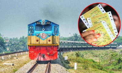 ট্রেনে ঈদযাত্রার দ্বিতীয় দিনের টিকিট বিক্রি শুরু