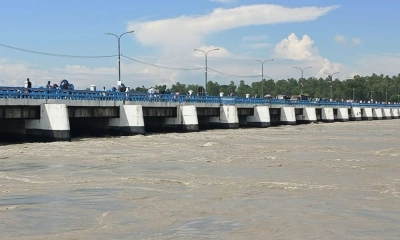 তিস্তা ব্যারেজের পানি বিপদৎসীমার ৩ সেন্টিমিটার উপরে। ছবি- রূপালী বাংলাদেশ