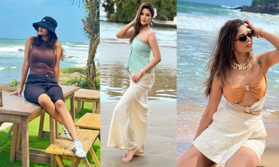 শ্রীলঙ্কার আহানগামা সৈকতে সময় কাটাচ্ছেন মুমতাহিনা চৌধুরী টয়া । ছবি - সংগৃহীত