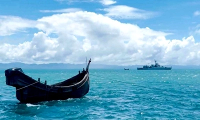 ১৩ জেলেকে ধরে নিয়ে গেছে আরাকান আর্মি