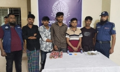 লালমোহনে বিশেষ অভিযানে ইয়াবা-গাঁজাসহ ৫ মাদক কারবারি আটক