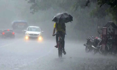 ঢাকায় হতে পারে বজ্রসহ বৃষ্টি, কমতে পারে তাপমাত্রা