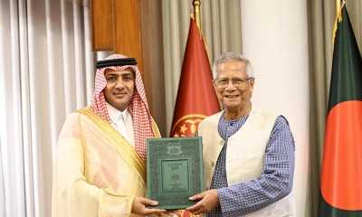 প্রধান উপদেষ্টাকে সৌদিতে আমন্ত্রণ যুবরাজের