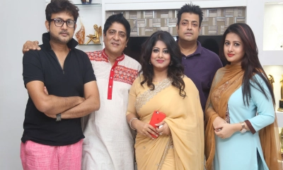 আবারও এক হওয়ার অপেক্ষায় তারা