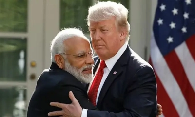 ট্রাম্পের ইশারায় নাচছেন মোদি