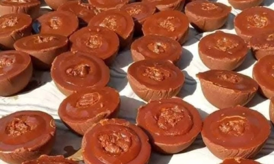 “দামে কম, ক্ষতিতে বেশি;  ভেজাল গুড়ের ছড়াছড়ি”