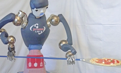 রোবটের তৈরি পিজা