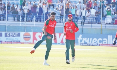 রোমাঞ্চকর জয়ে ফাইনালে বাংলাদেশ