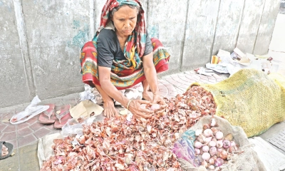 কেজিতে ৫০ টাকা  বেড়ে বিক্রি হচ্ছে দেড়শয়
