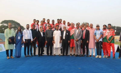 ১০ লাখ করে টাকা পুরস্কার  ঘোষণা ক্রীড়া উপদেষ্টার