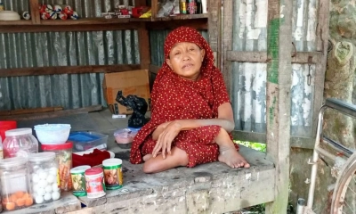 প্রতিবন্ধকতাকে হার  মানানো এক নারী