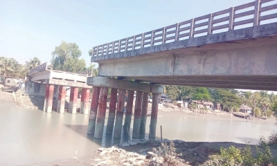 অচল ৭ কোটি টাকার সেতু