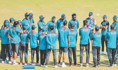 জাতীয় নির্বাচনের আগেই ক্রিকেটারদের ক্যাম্প