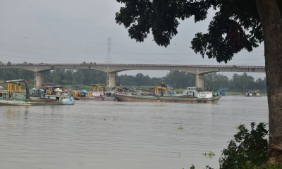 ইজারার নামে বালু লুট