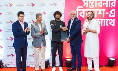 বিকাশের ব্র্যান্ড অ্যাম্বাসেডর হলেন হামজা চৌধুরী