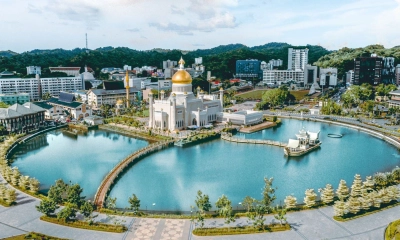 ছোট্ট দেশ, বড় শ্রমবাজার