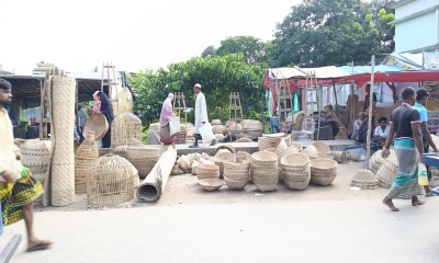 হারিয়ে যেতে বসেছে  বাঁশ-বেতের ঐতিহ্য