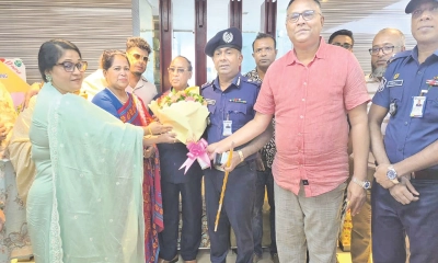 কক্সবাজারে পর্যটন উন্নয়নে ভূমিকা রাখতে চায় ভাইয়া গ্রুপ