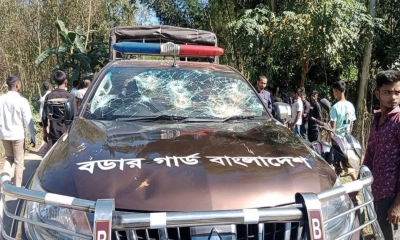 বিজিবি ও পুলিশ আহত  গাড়ি ভাঙচুর, আটক ৫