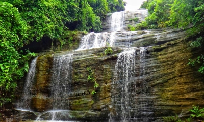 পাহাড়ি রাণীকে দেখতে