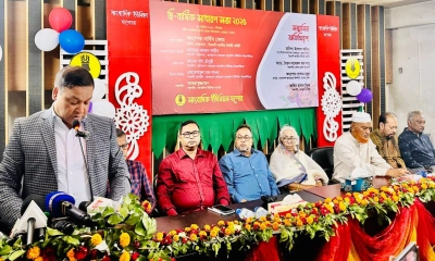 শৃঙ্খলিত সংবাদপত্র  মানে শৃঙ্খলিত সমাজ