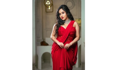 ছন্দে ফিরছি