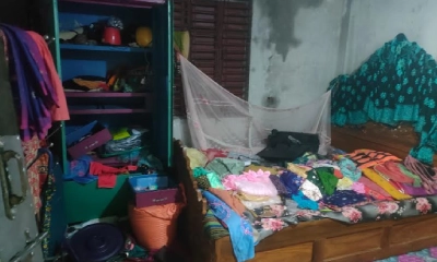 একই রাতে দুই বাড়িতে ডাকাতি, স্বর্ণ ও টাকা লুট