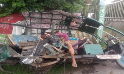 পাকুন্দিয়ায় ট্রাকচাপায় নিহত ২, আহত ৪