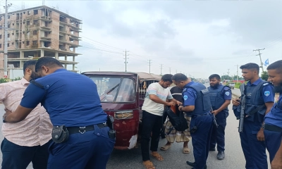 আ.লীগের কর্মসূচি ঘিরে আনোয়ারায় পুলিশের নজরদারি
