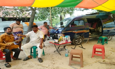 দুপচাঁচিয়ার হাটে অলৌকিক রোগমুক্তির প্রলোভন