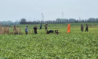 কুড়িগ্রাম সীমান্তে ২৪ ঘণ্টা পরও ৯ জনের মানবেতর দিন যাপন