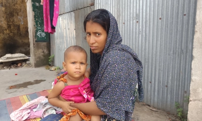 শিশুসন্তানসহ দুই বছর ধরে খোলা আকাশের নিচে শিউলী