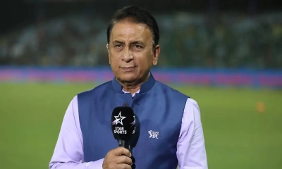 স্ত্রীর ফোন পেয়েই থেমে যান গাভাস্কার